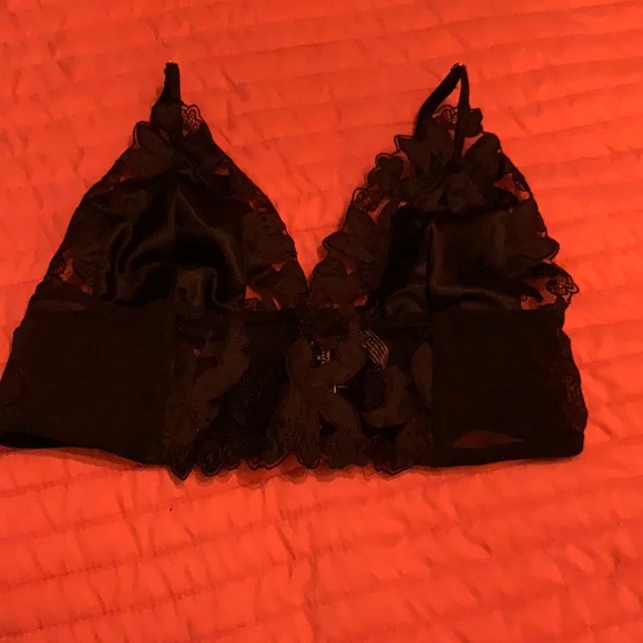 VS bralette - Picture 1 of 2